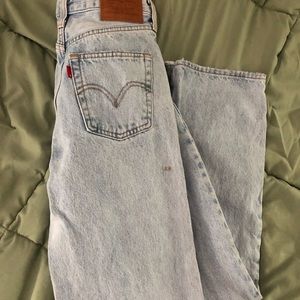 LEVIS RIBCAGE STRAIGHT ANKLE